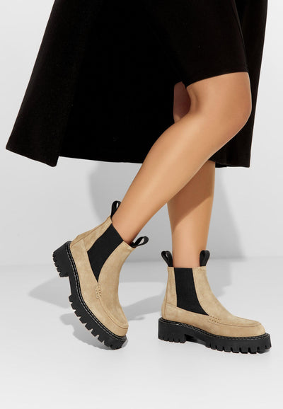 LÄST Kira - Suede - Sand Ankle Boots Sand