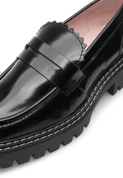 Matter Loafer - Polido Leather - Black - Black - LÄST
