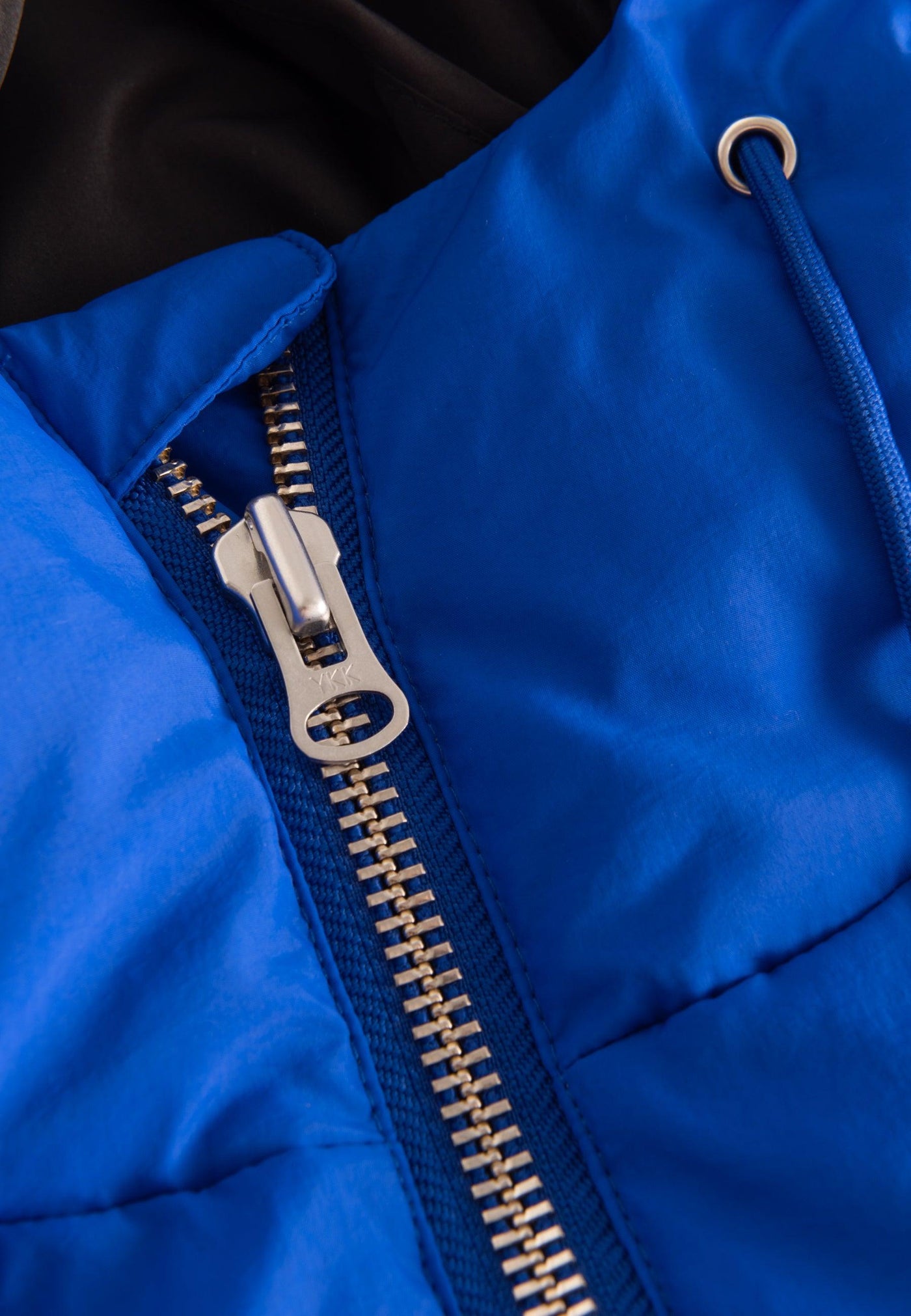 Short Hooded Puffer Jacket Brilliant Blue/Black - Brilliant Blue/Black - LÄST